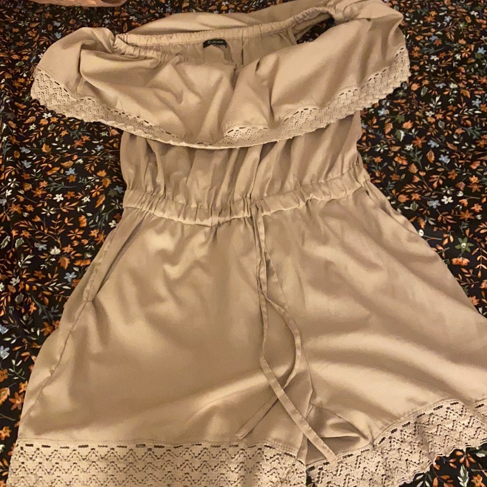 One piece romper size M
